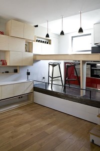 130-Sq-Ft-Paris-Micro-Apartment-03