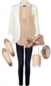 White-Blazer-Neutral-Colored-Tank-Black-Jeanspants-Nude-Flats.-This-Is-A-Very-Simple-And-Elegant-Neutral-Outfit.