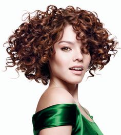 Well-defined curls - How to use a hair diffuser properly