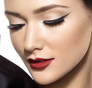 cat-eye-makeup-look