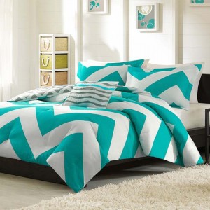 coral-chevron-bedding-set