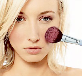 How to apply blush according to your face shape