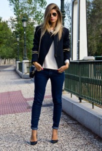 Perfect-Fall-Look-20-Outfit-Ideas-with-Jeans-6-620x912