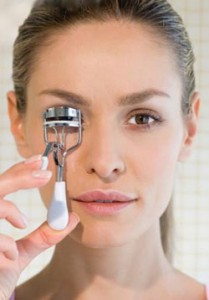 EyelashCurler