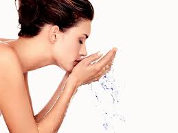 Are you sure you are washing your face properly? Stop damaging your skin